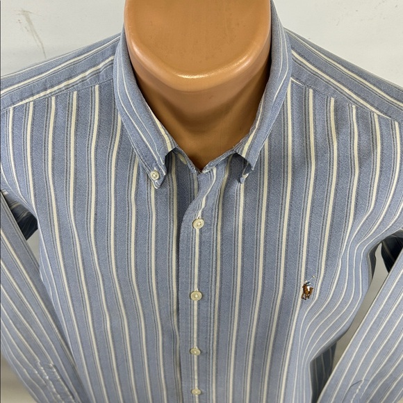 Ralph Lauren long sleeve button down collar shirt. L - Picture 3 of 7